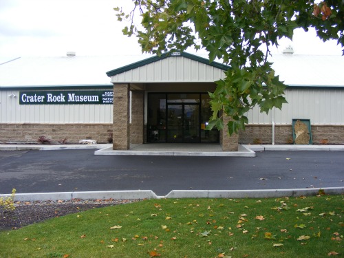 Crater Rock Museum