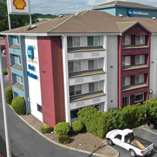 exterior of four story hotel