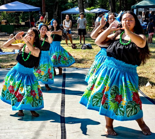 Paradise of Samoa Polynesian Dance Troupe