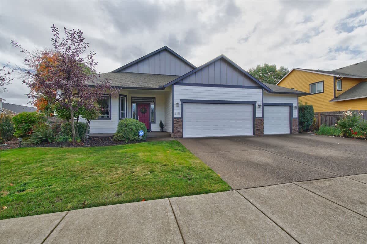one story home with double garage attached
