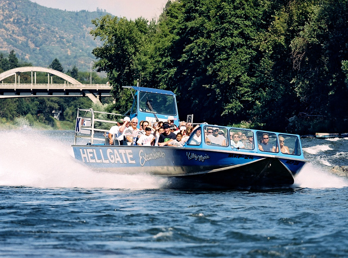 jet boat excursions oregon