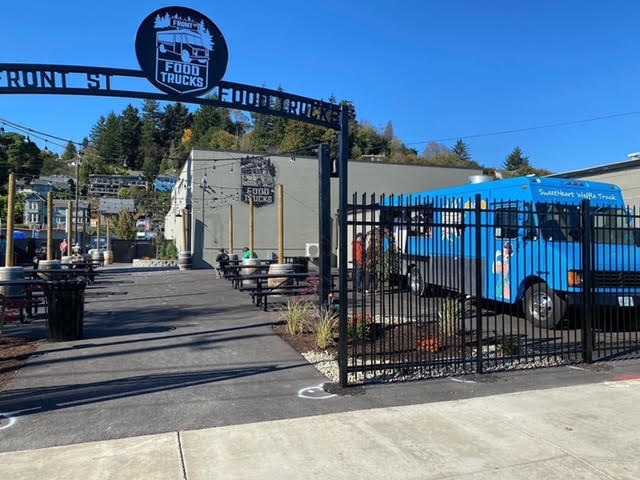 Front Street Food Trucks Food Court Travel Oregon