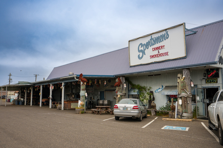parking and exterior of Sportsmen's Cannery & Smokehouse
