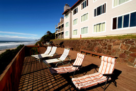 Surfland Hotel veranda