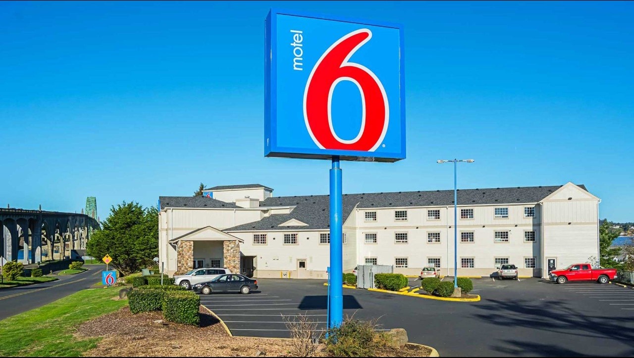 Motel 6.jpg
