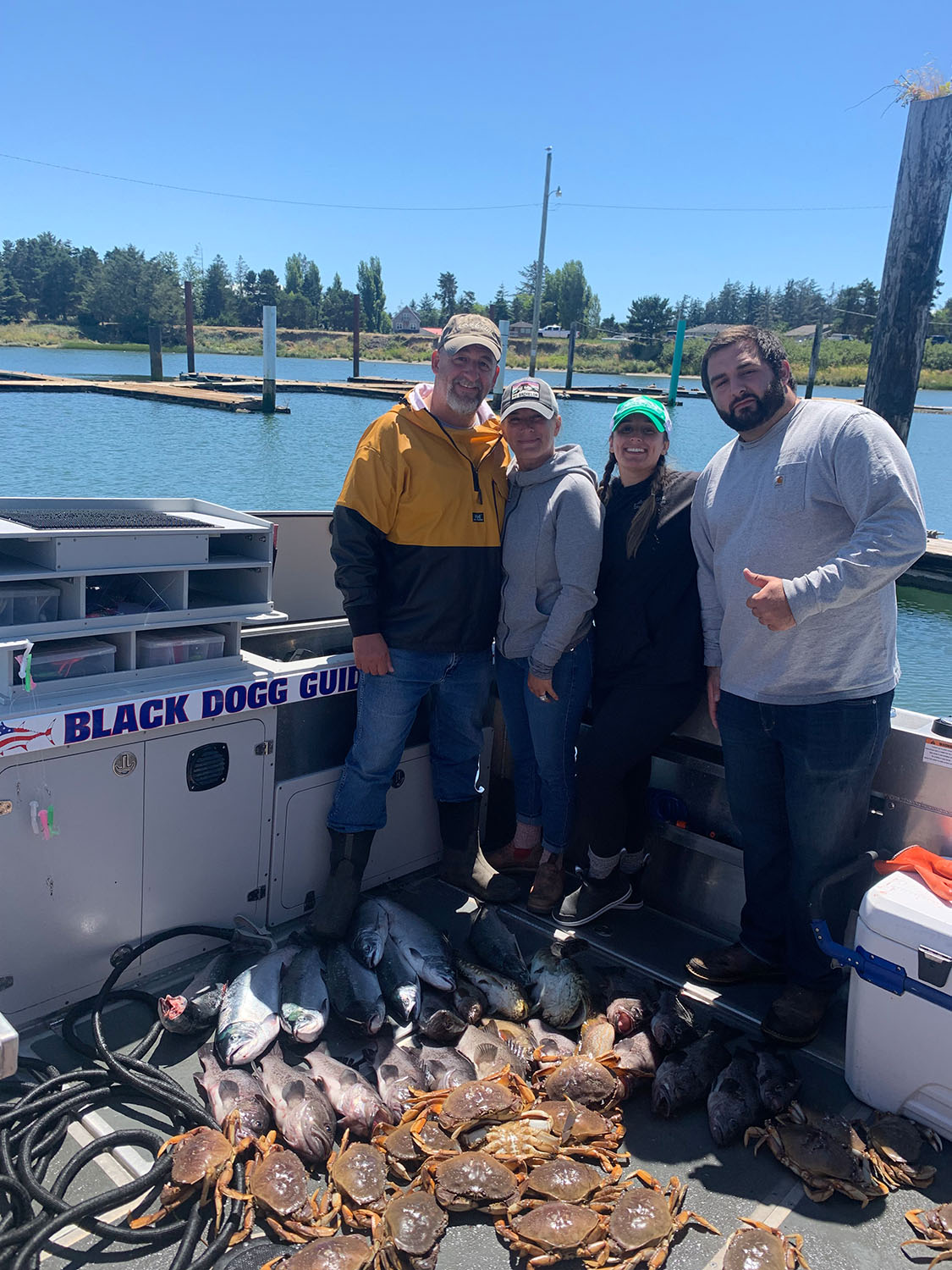 Black Dogg Fishing Guide Service crabbing Oregon Coast
