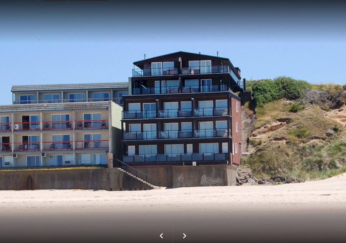 Beachfront Manor Hotel.jpg