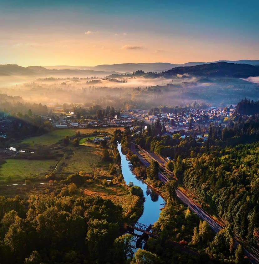 aerial image of town of Clatskanie