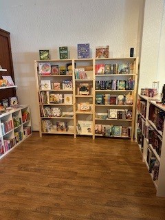 Tiny nook of books