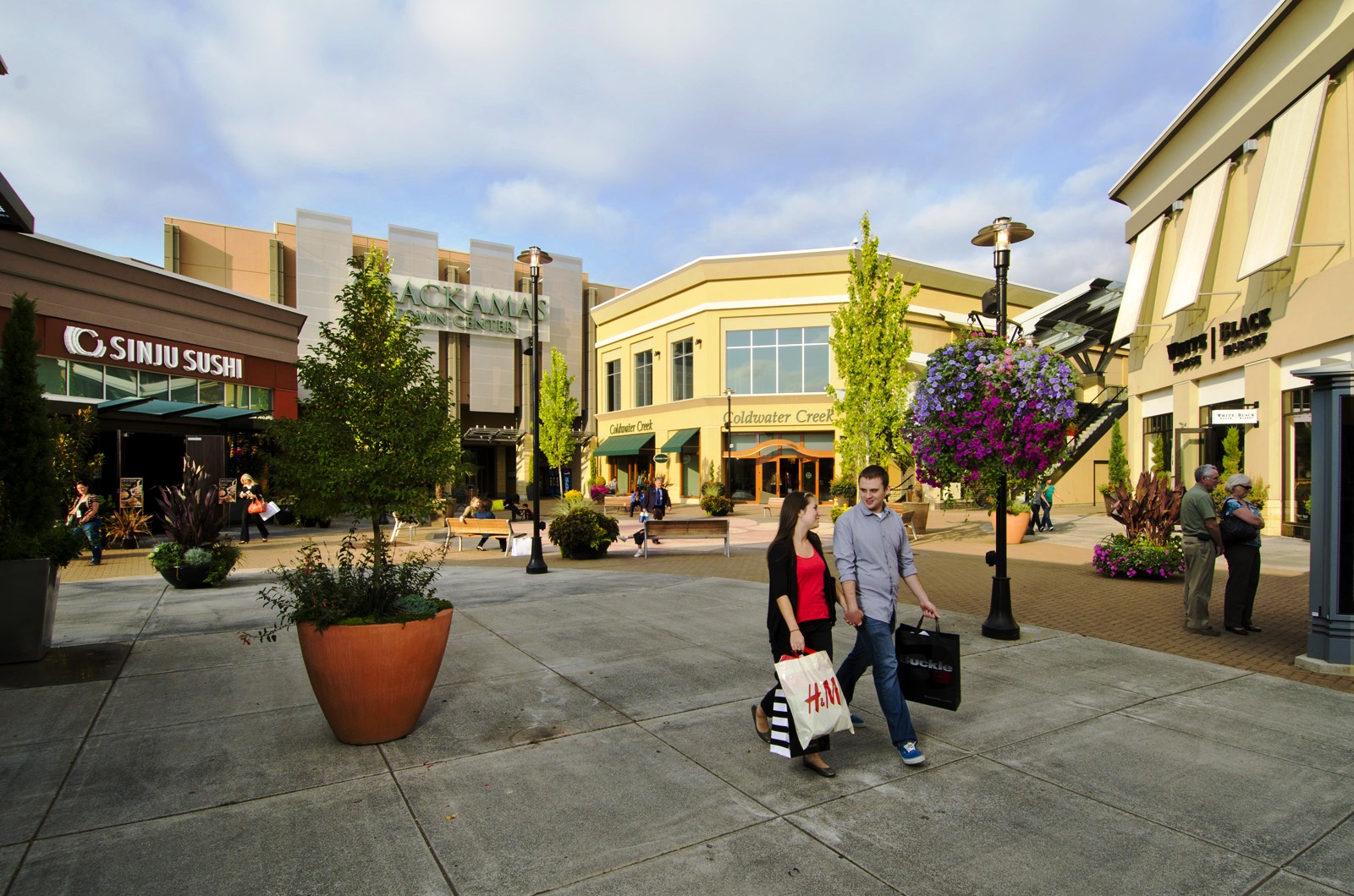 Clackamas Town Center - Travel Oregon