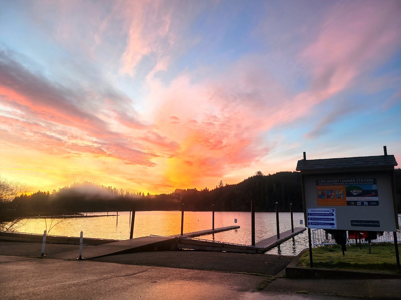 Sunrise at Tenmile Lake County Park and Campground in Lakeside, Oregon