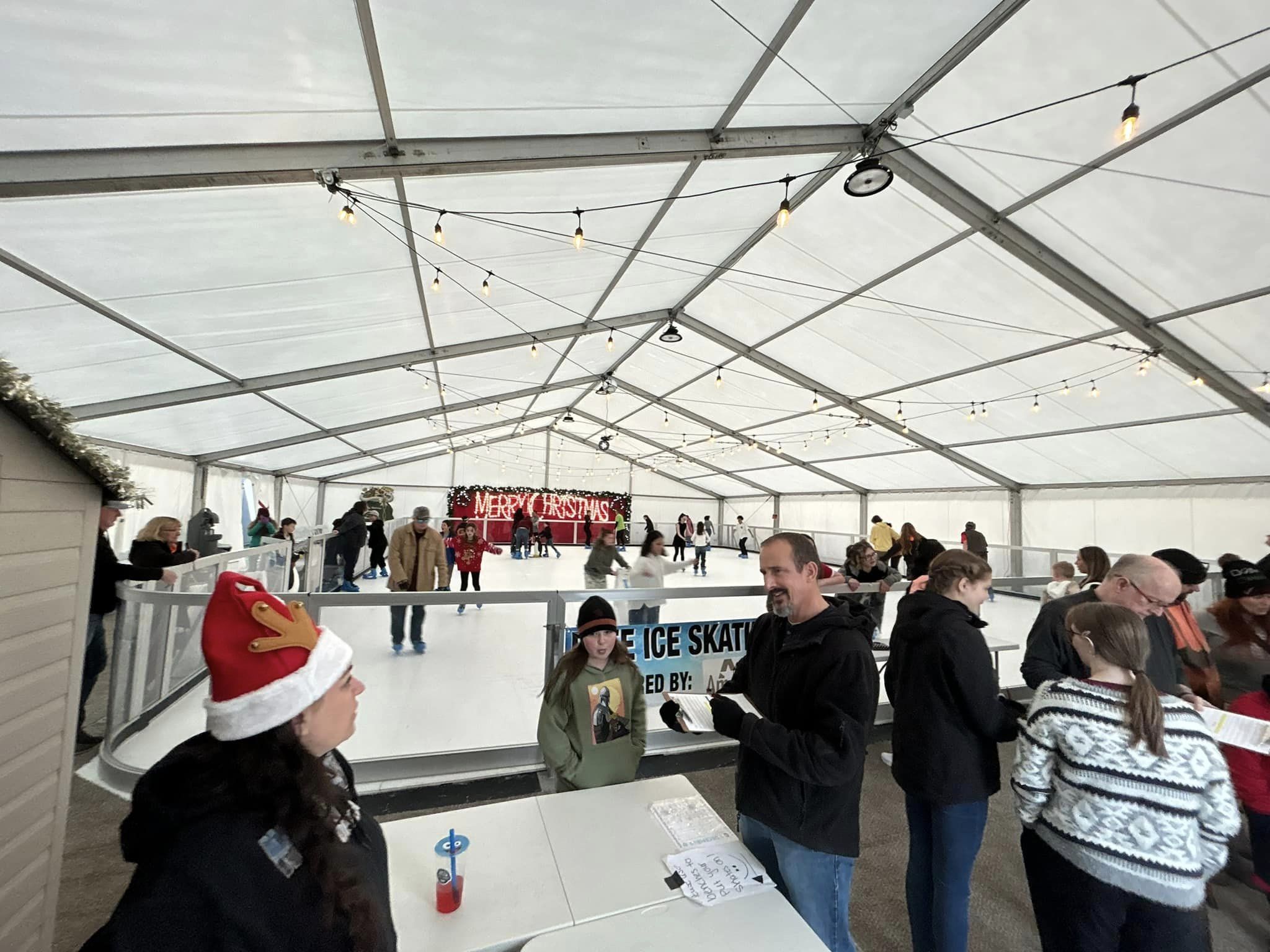 Rink-City-of-North-Bend-Ice-Skating-Rink-Oregon.jpg