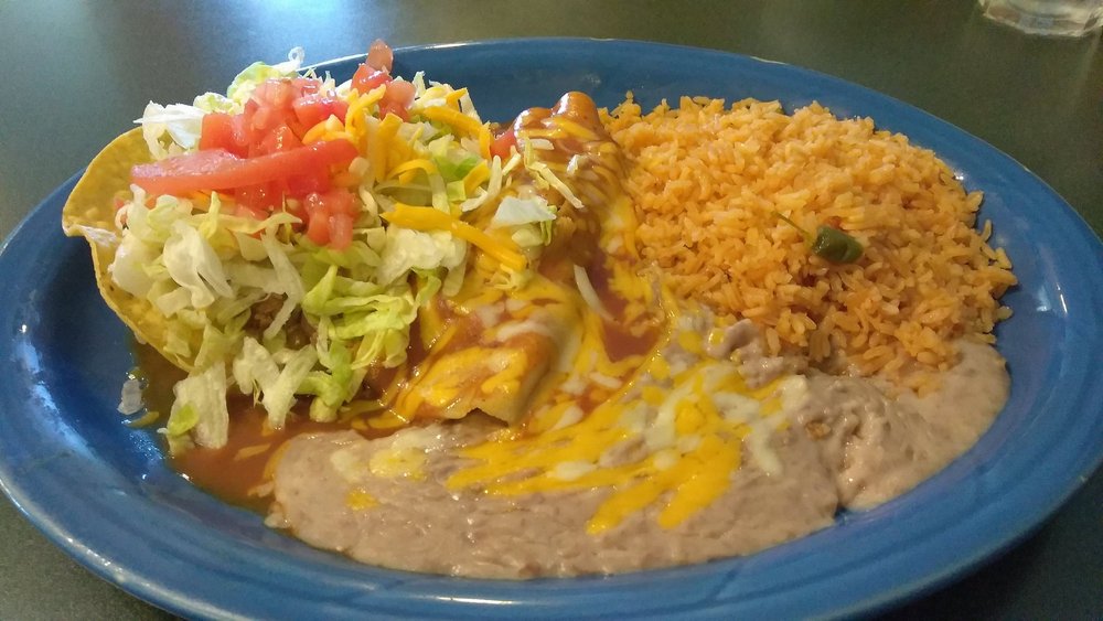 Enchilada and tostada dinner at La Flor de Mexico in Brookings, Oregon