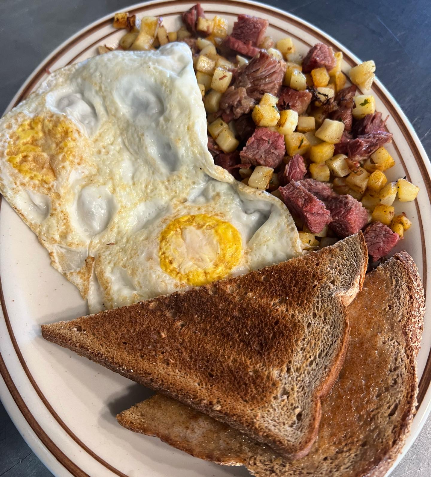 Corned Beef, hash, and eggs at Cafe 2.0 in Port Orford, Oregon
