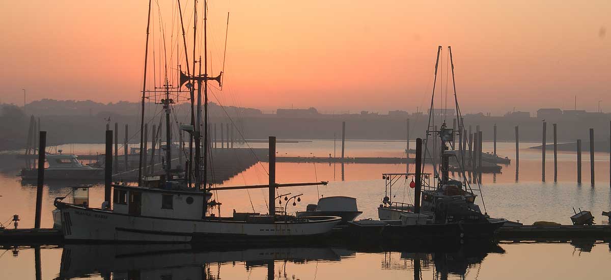 Sunset-Port-of-Gold-Beach-Oregon.jpg