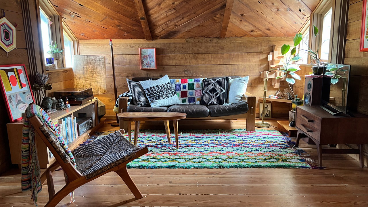 Living-Room-South-Jetty-Cottage-Bandon-Oregon.jpeg