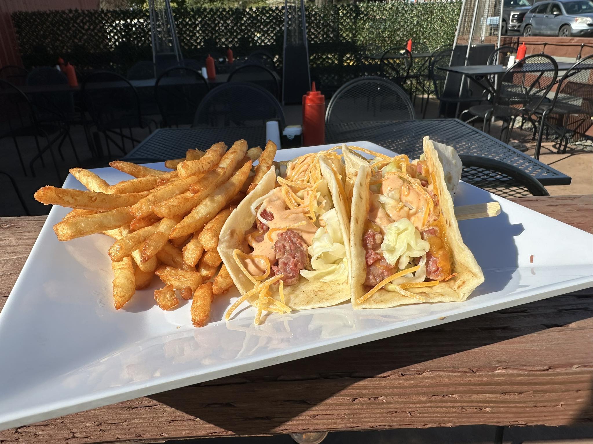 Tacos-Fries-RH-Pub-and-Grill-Brookings-Oregon.jpg