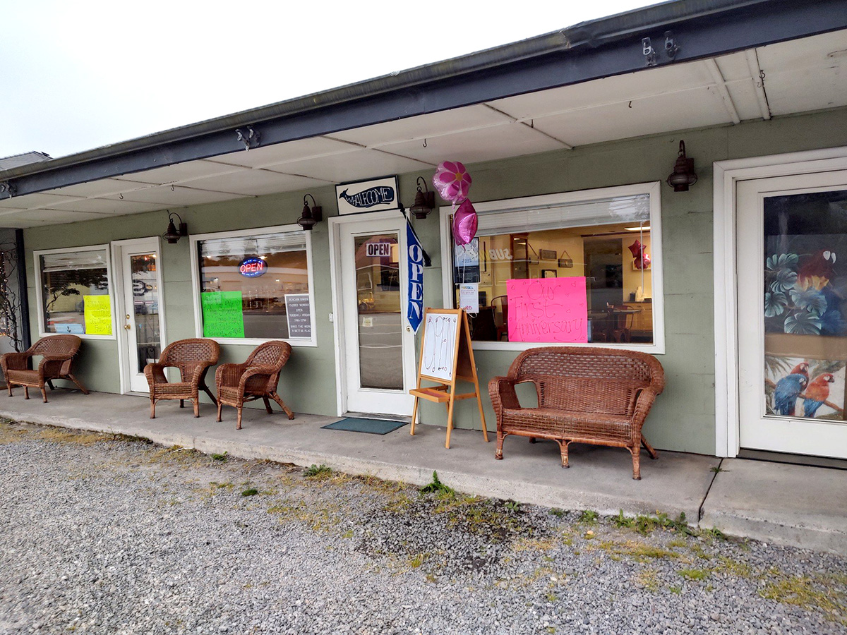Store-front-Brookings-Oregon-by-Pithitude.jpg