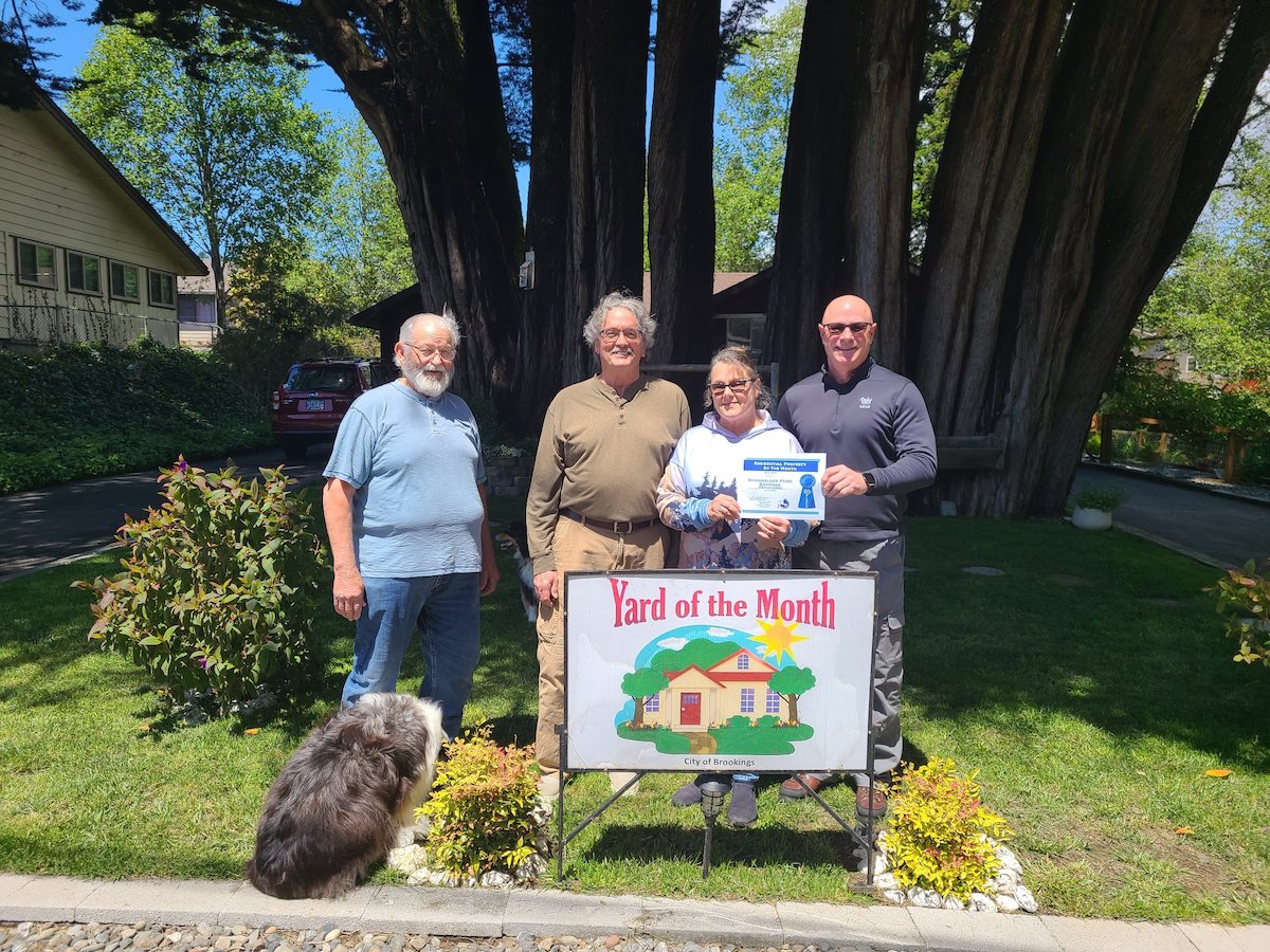 Yard of the Month in Brookings, Oregon