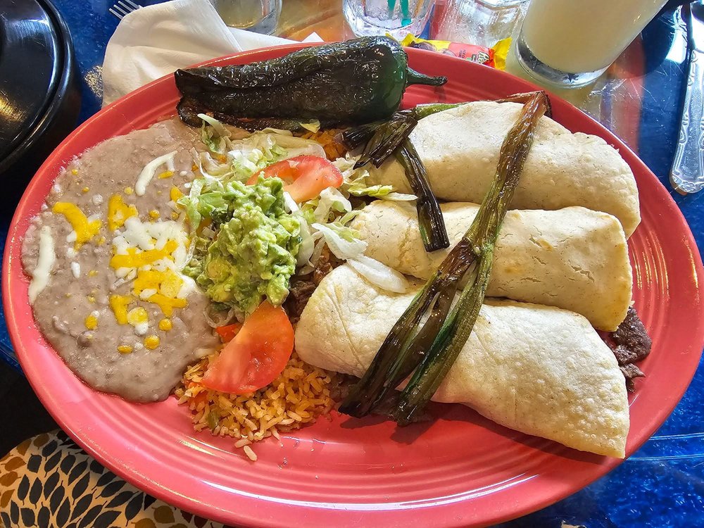Tacos at La Flor de Mexico in Brookings, Oregon