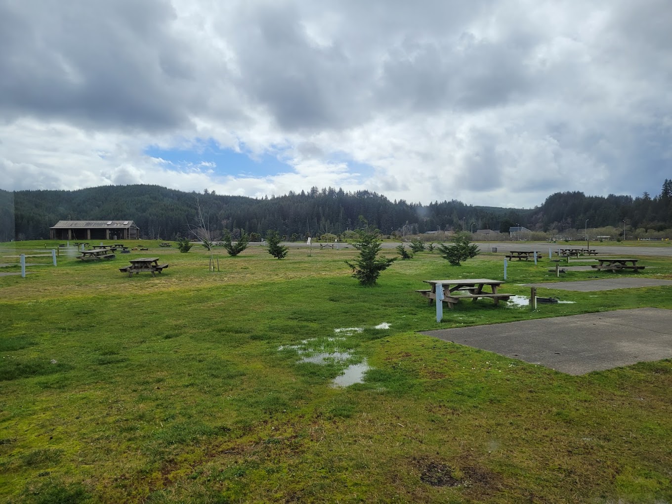 Campground at Tenmile Lake County Park and Campground in Lakeside, Oregon