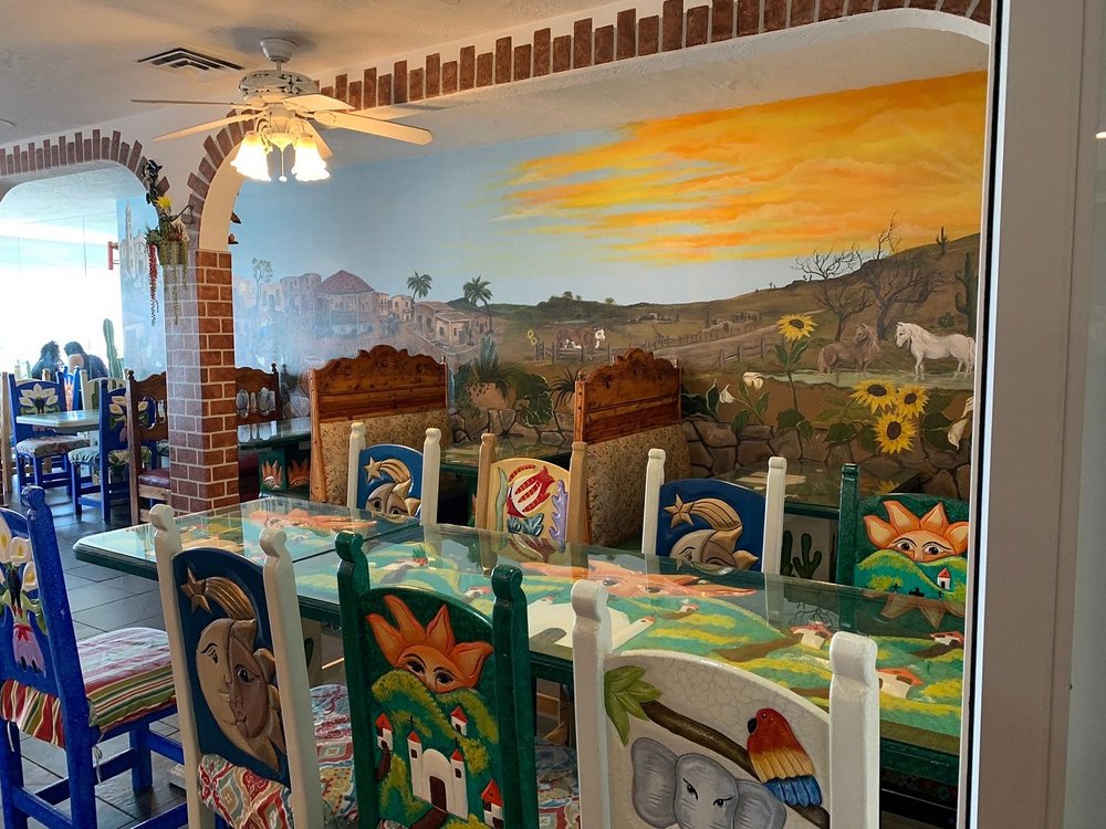Dining room at La Flor de Mexico in Brookings, Oregon
