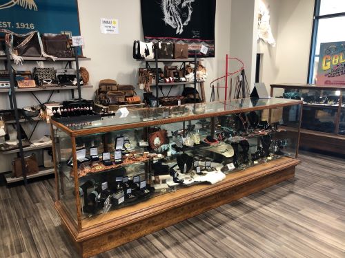 Pendleton Round-Up & Happy Canyon Gift Shop