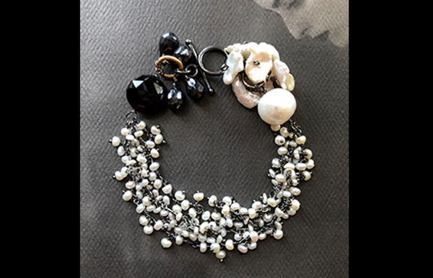 necklace with pearls and big beads