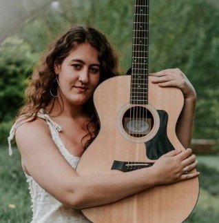 Live Music with Brenna Larsen at Siderus Vineyard & Winery