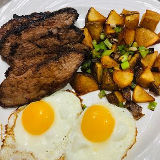Eggs, steak, and potatoes at Mill City Grill.