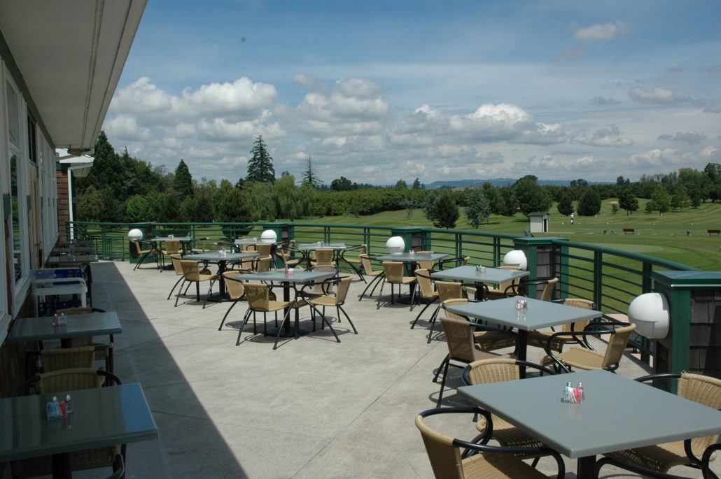 Orchard Grill Outside Seating