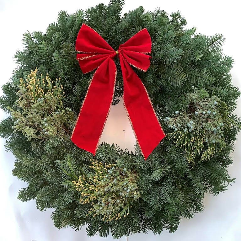 Vasquez Christmas Wreaths