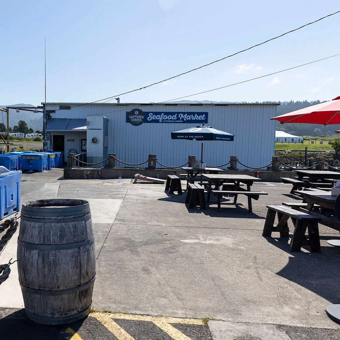Captain_s Corner has outdoor seating overlooking the Garibaldi marina.jpg