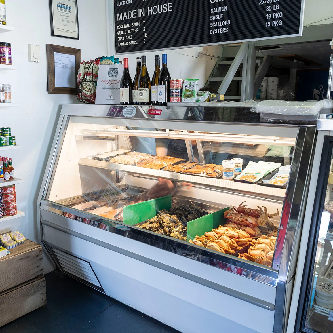 Captain_s Corner Seafood Market.jpg