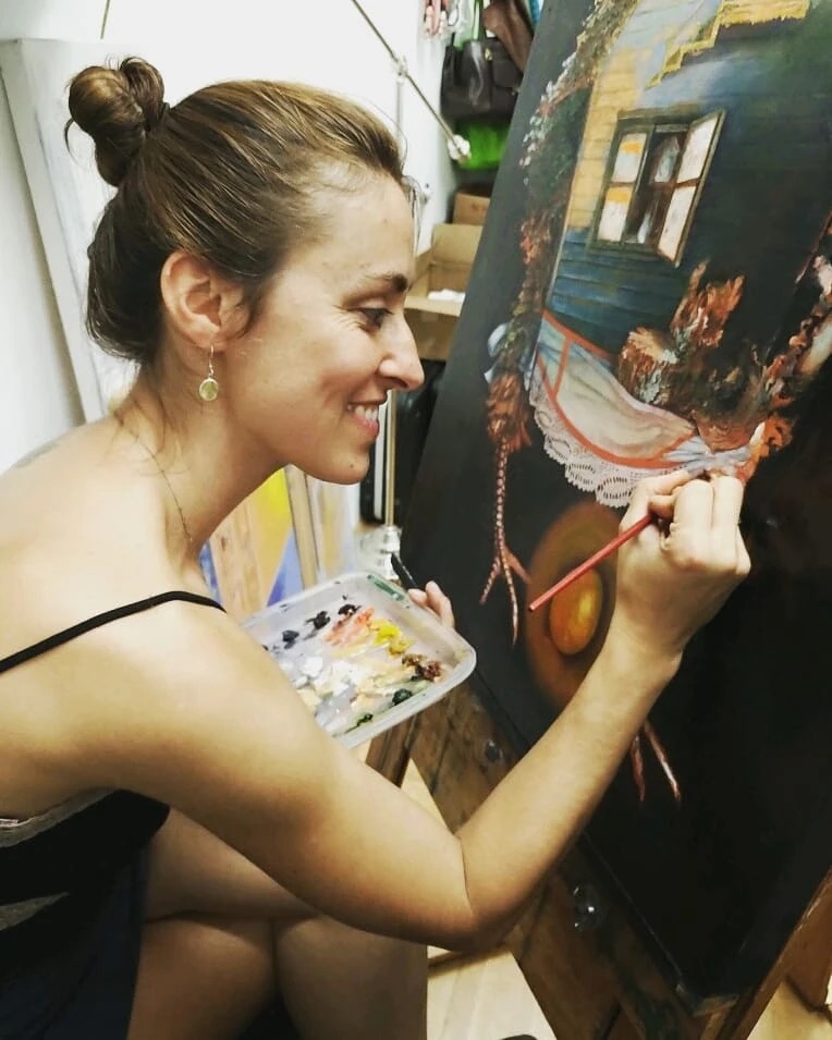 Veta Bakhtina painting in studio