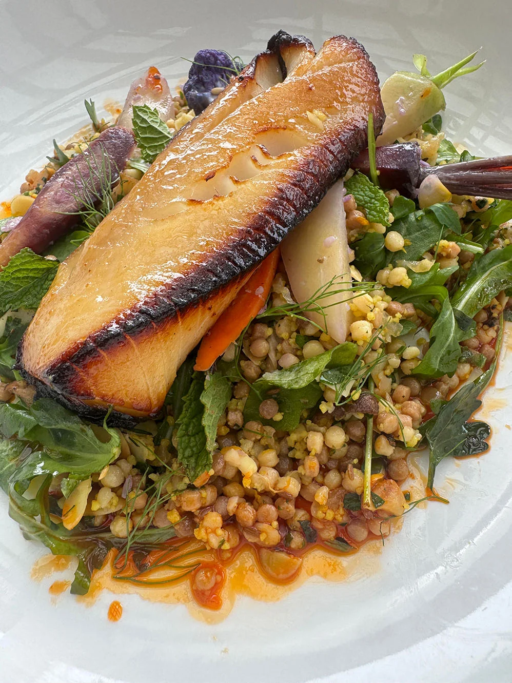 Ona Restaurant & Lounge 03.jpg