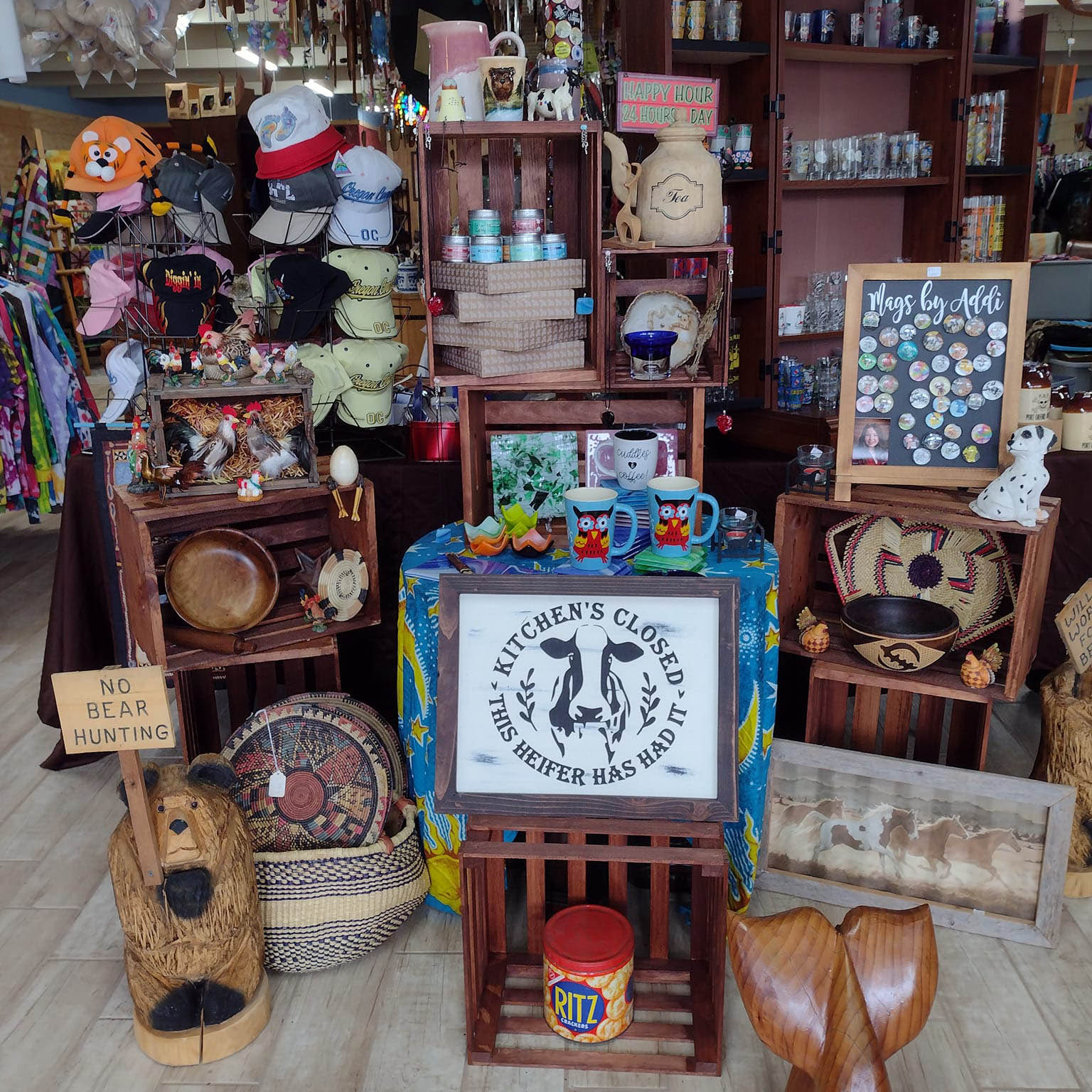 retail display of used and new goods