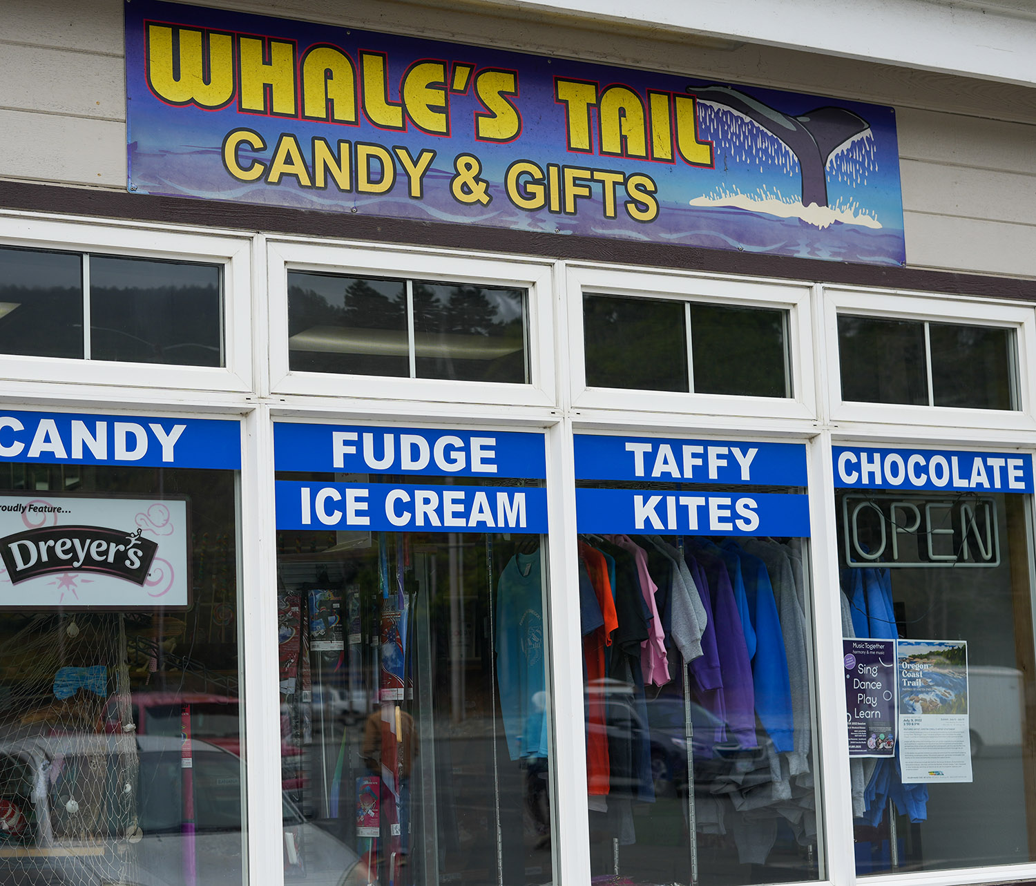 Whale's Tail Candy & Gifts Sign Brookings Oregon