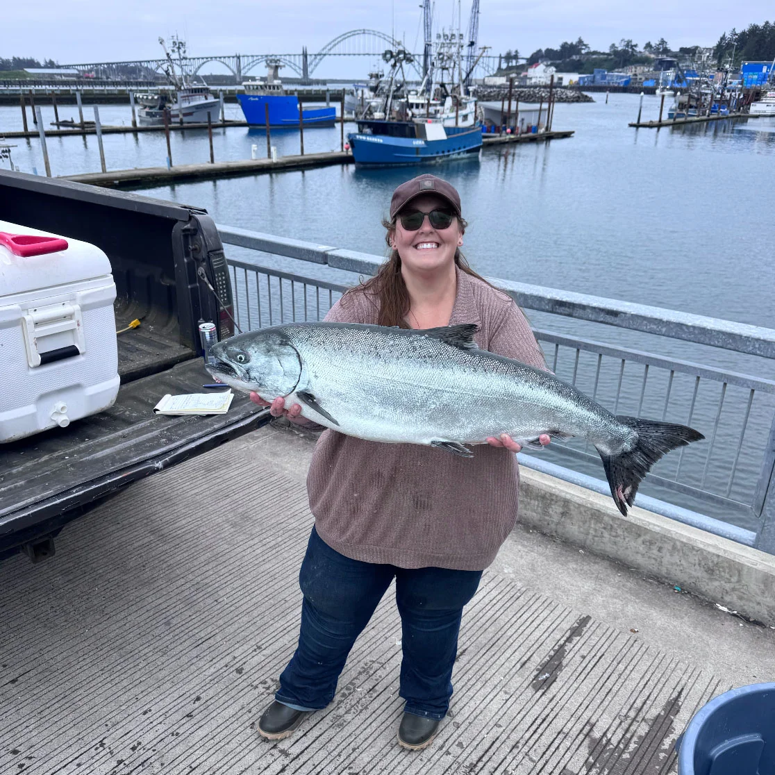 Sea-Bre_s Owner, Breanna Henderson, picking up salmon straight from the source in Newport.jpg
