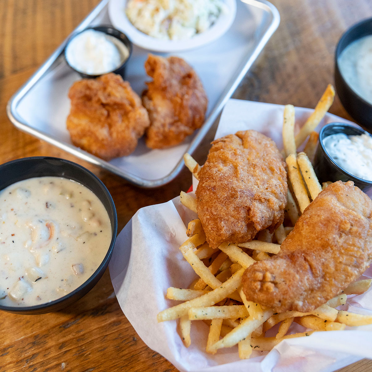 260216 LC Squatchsami Chelsea Rose Winter Waters photo by Rachelle Hacmac @littlezestypdx 10.jpg