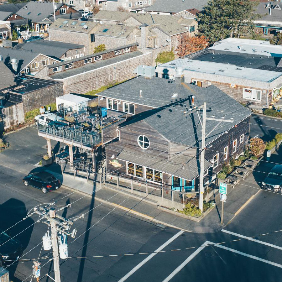 Ecola Seafoods restaurant aerial view