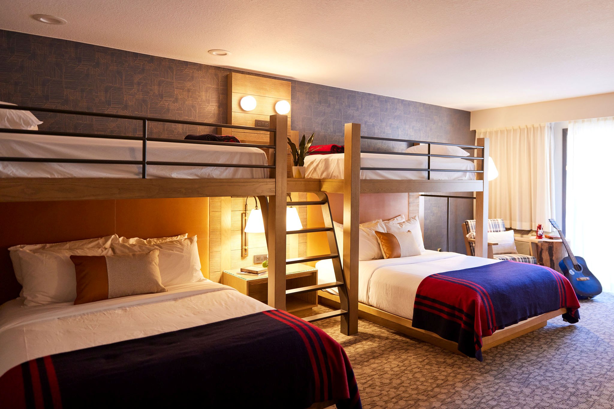 Riverhouse Lodge