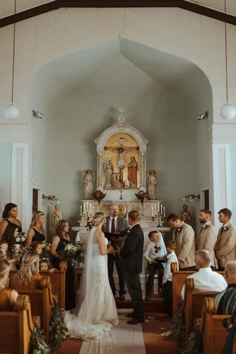 Intimate wedding at the St. Peters Church