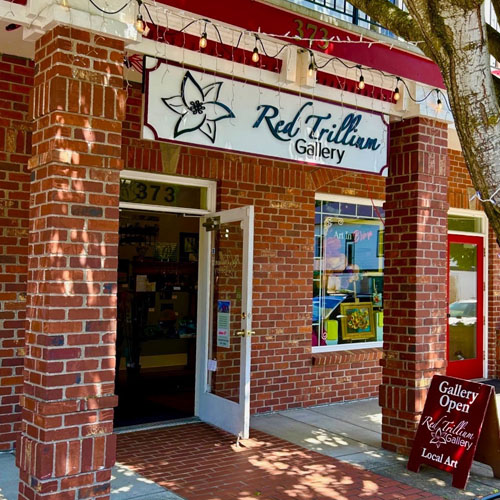 Red Trillium Gallery