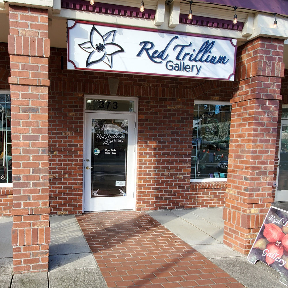 Red Trillium Gallery in Troutdale