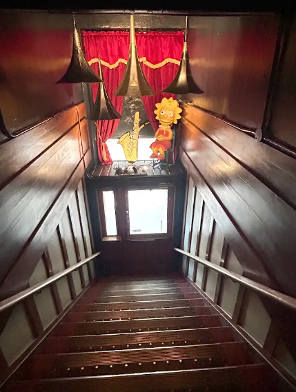Photo of Staircase in Columbia Hotel