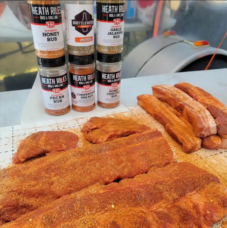 Fly-in Pig Barbecue Competition Food Photo