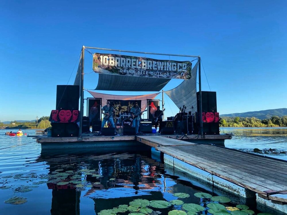 Floating concert state on a lake