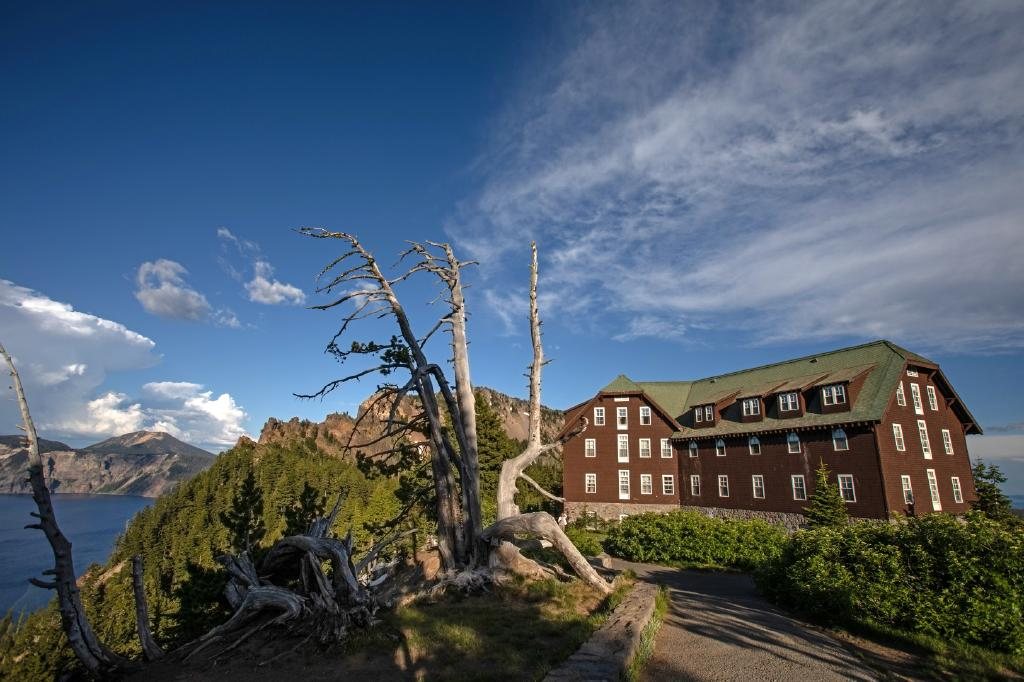 Historic Crater Lake Lodge with Crater Lake in the background