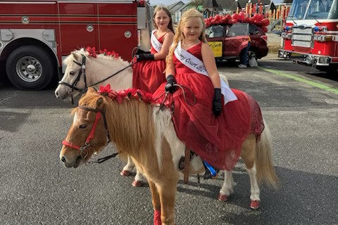 Cranberry Parade_Royalty in Training_2025.jpg